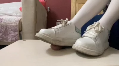 板鞋隔板踩踏鞋交