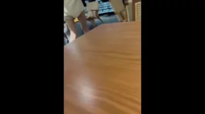 背着女友一天内约两个闺蜜出来偷情对白刺激