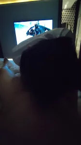 被发现和别人玩儿的情趣衣所以补偿一下微露脸口交