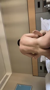说出来找闺蜜的肉丝人妻有对白完整版禁止内容